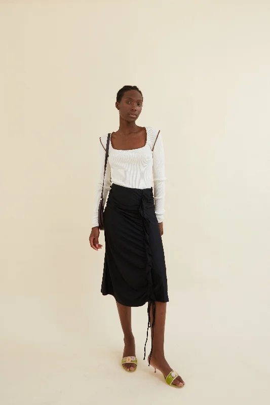 Agathe Skirt Black velvet skirt luxurious